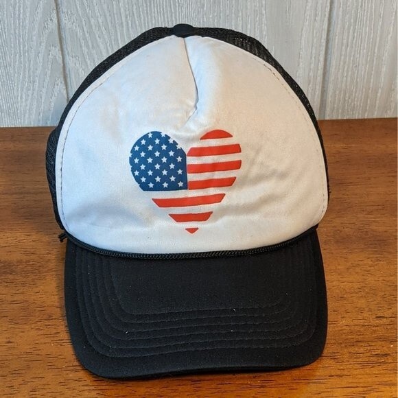 VTG Trucker hat Heart Flag design black mesh snapback EUC 90s Y2K - Picture 1 of 6